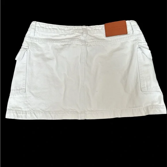 PRINCESS POLLY Zakai Cargo Mini Skirt White size 6 - Picture 3 of 7
